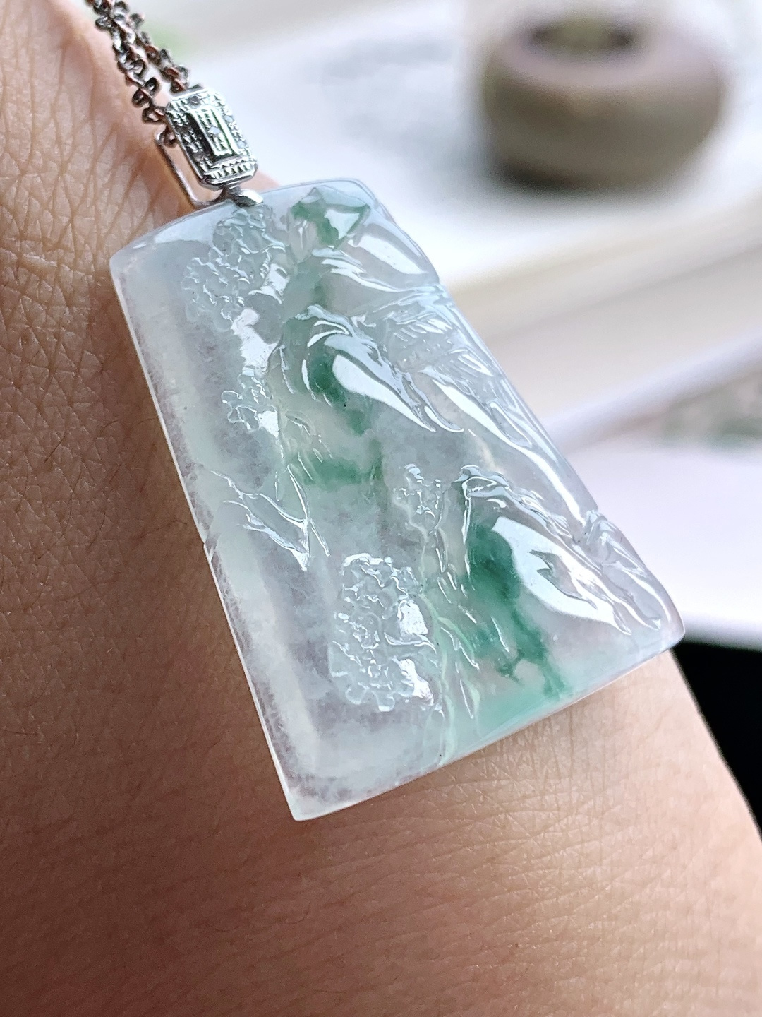 ️冰飘花山水牌吊坠 缅甸 18k金镶嵌 性比高 37.4