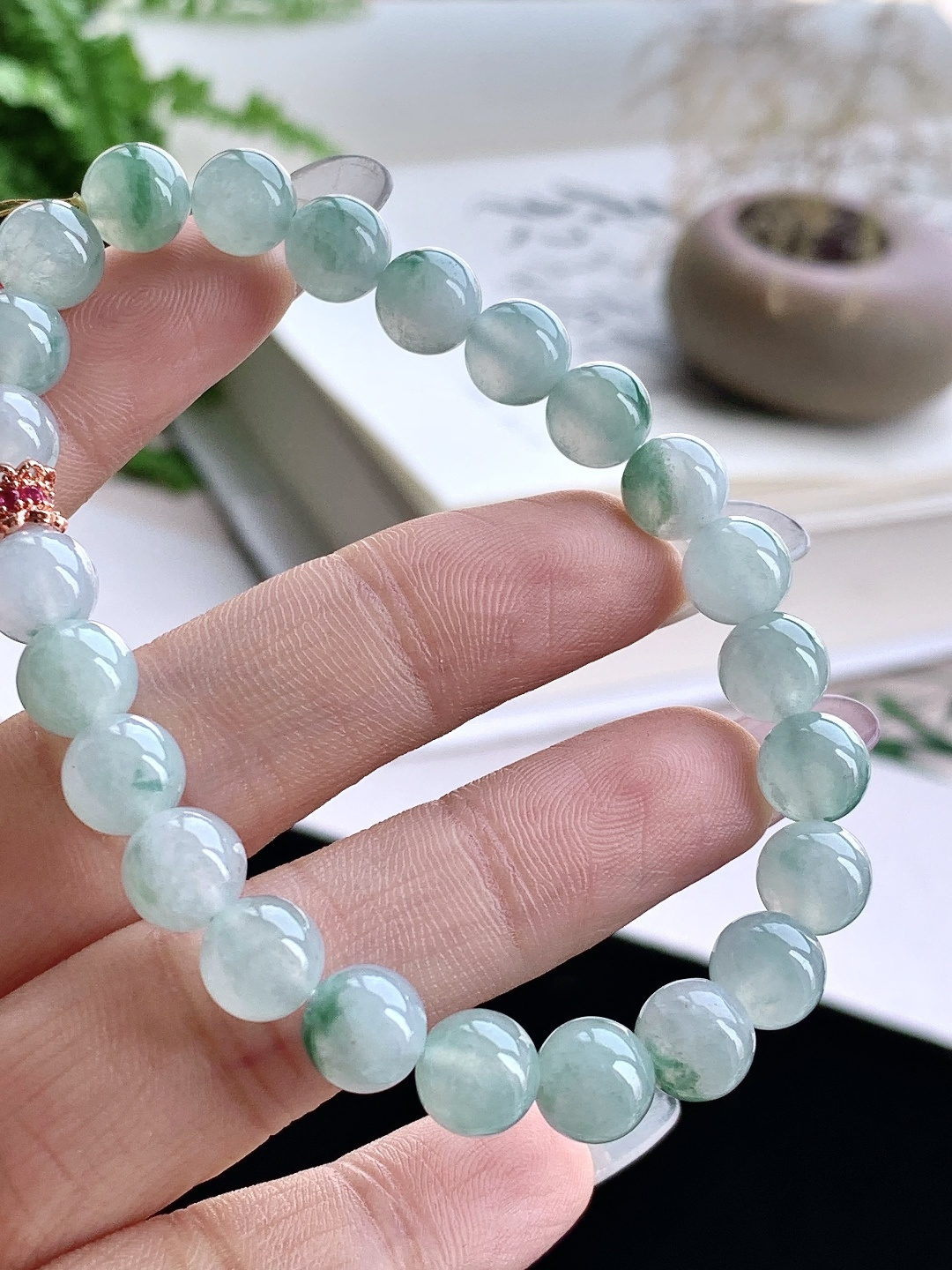 【珠子】️飘花手链圆珠子手链 【说明】缅甸 性比高 【尺寸】7.9mm 【重量】21.2克