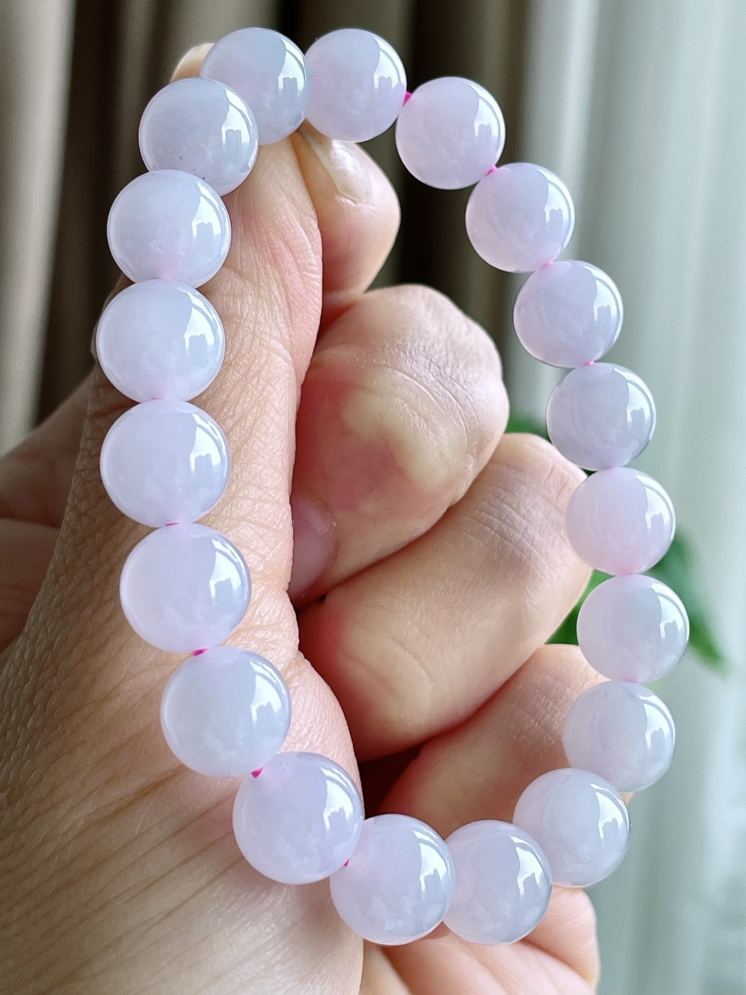 【珠子】冰手串圆珠珠子手串 【说明】缅甸 性比高 【尺寸】9.8mm 【重量】32克
