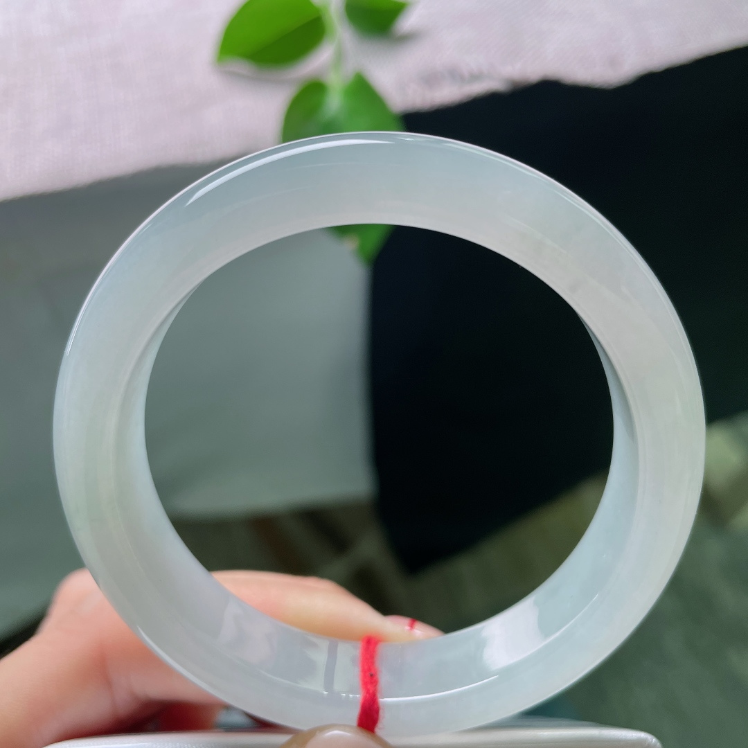 56.3/12/8.2，白月光正圈，种老，云淡风轻近午天，傍花随柳过前川。无裂。ss59686a