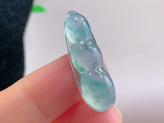 ️ 福豆，无裂，尺寸29.6-9.6-5.6mm，包A附证书