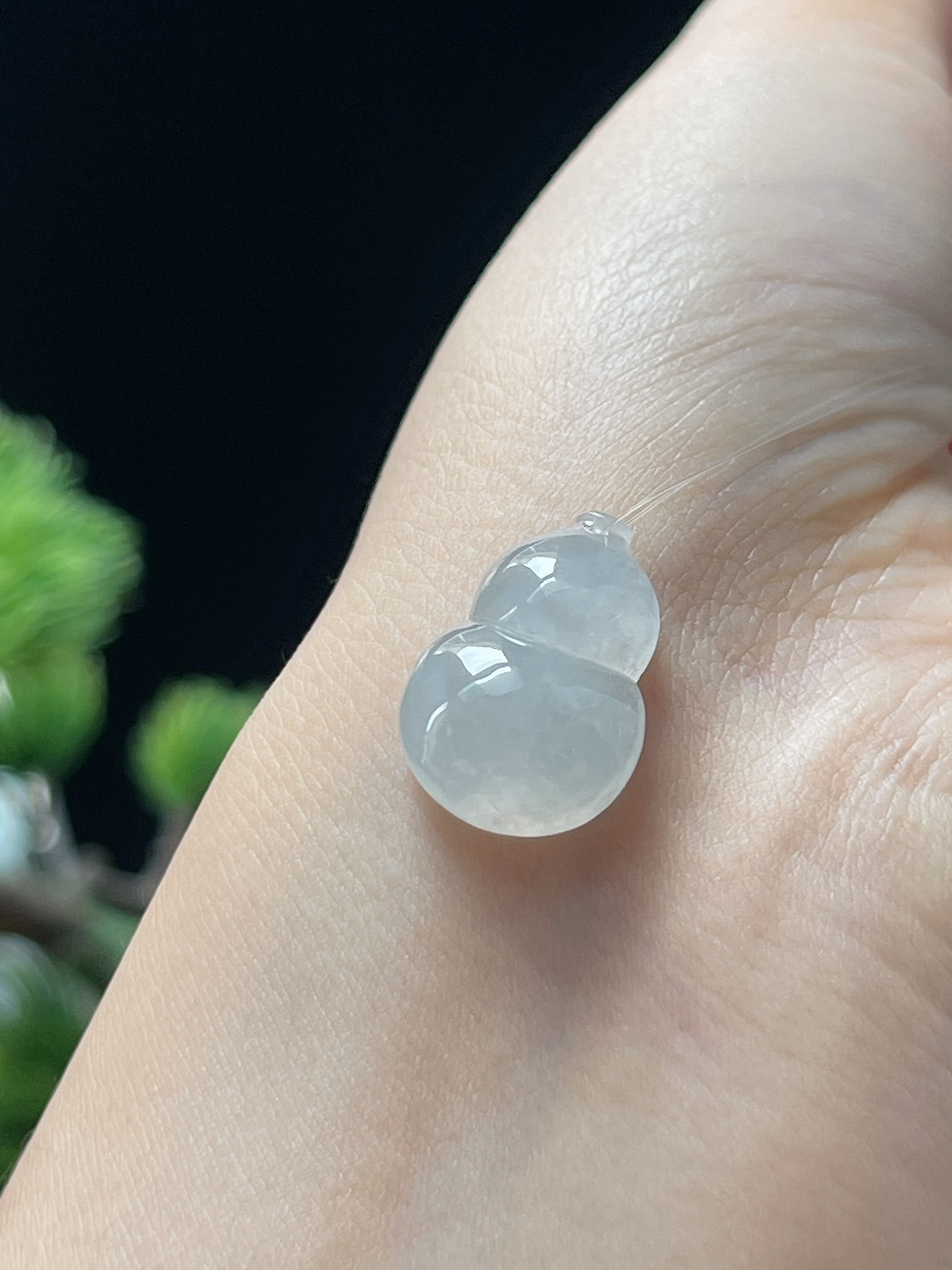 翡翠冰糯种白色葫芦