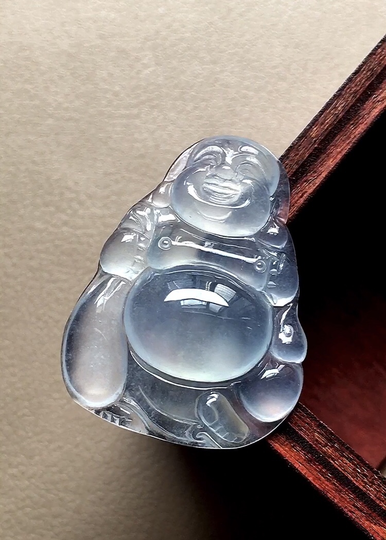 ️ 玻璃种布袋佛 底子十分冰透，种老，光感十足，无裂尺寸27*20.3*5