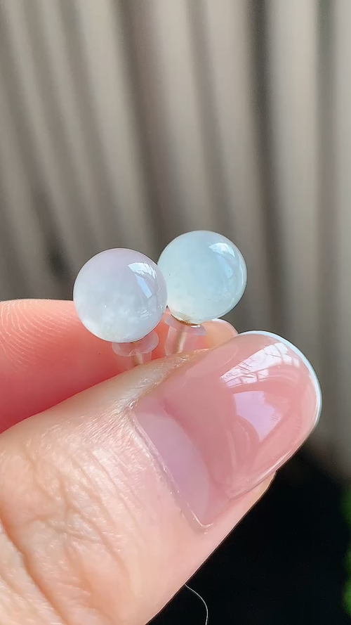天然翡翠，冰珠子耳钉18k金 尺寸8 zq920