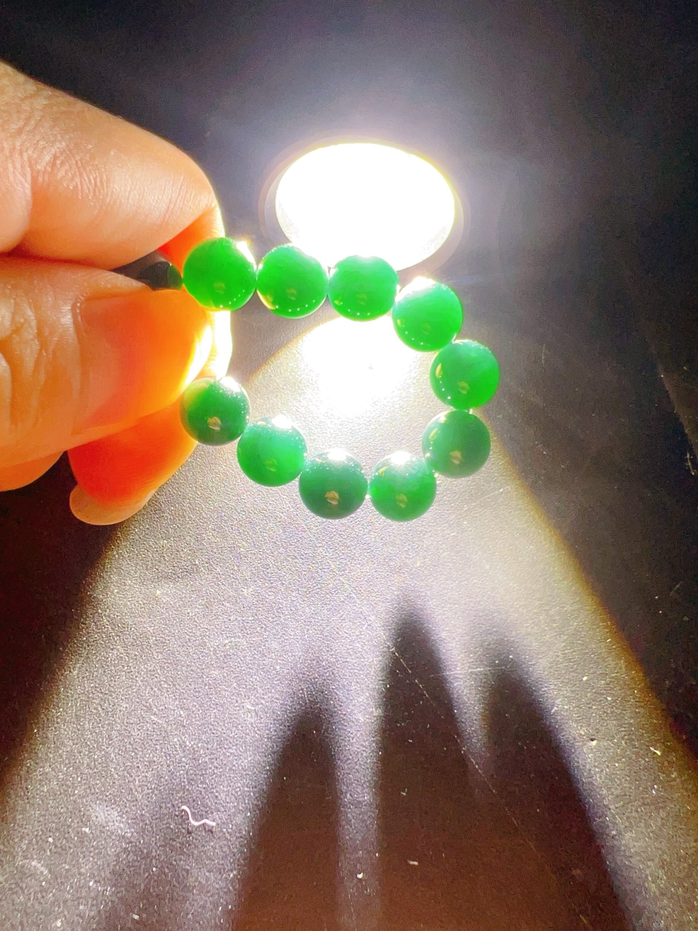 ️ 9.20 精品3号墨翠手链8mm 极黑油亮 质地细腻水头好 灯照透翠绿