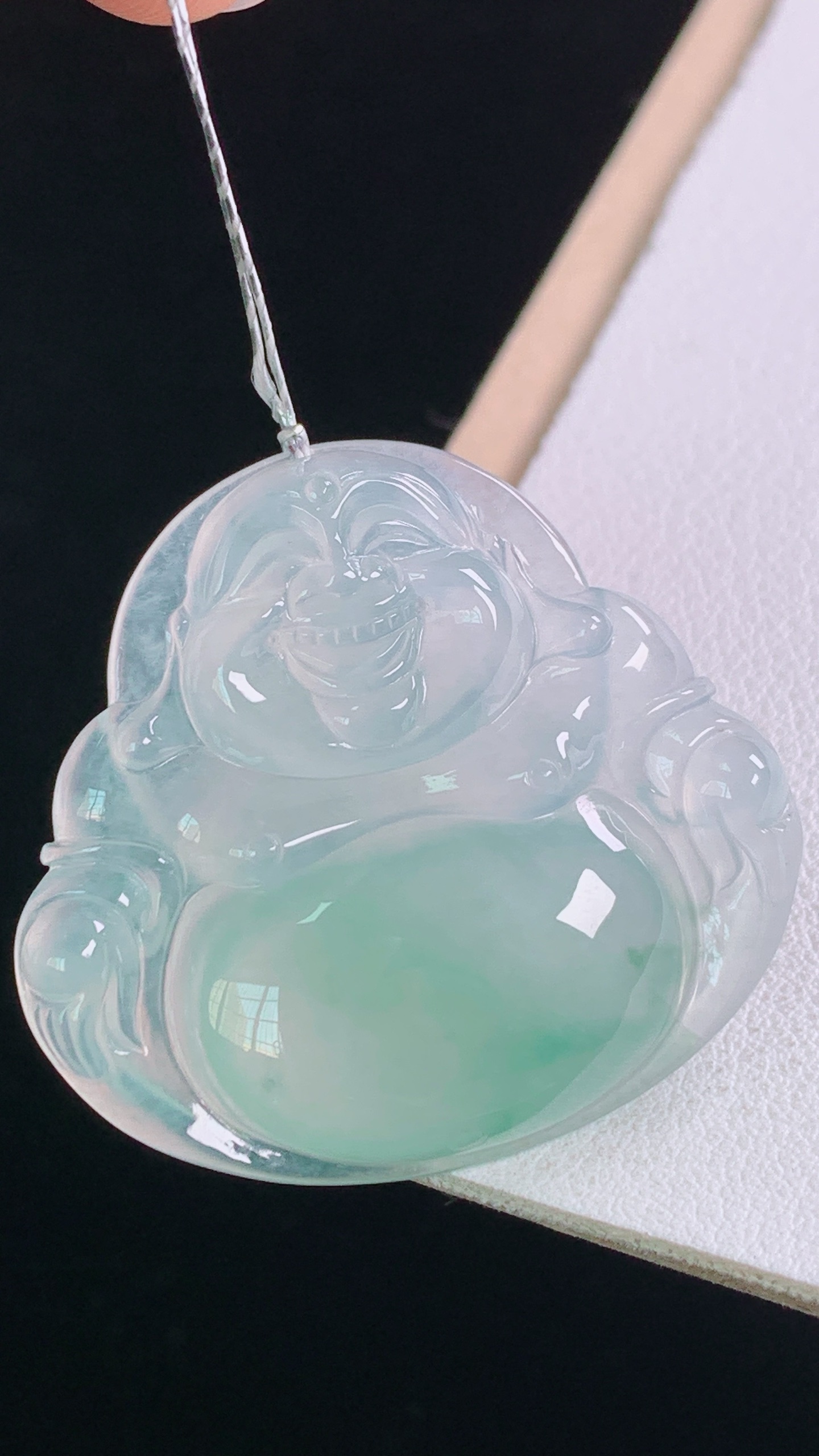 冰飘花佛公 花色灵动，清爽通透，无裂 尺寸:32.0-34.7-5.6mm 18