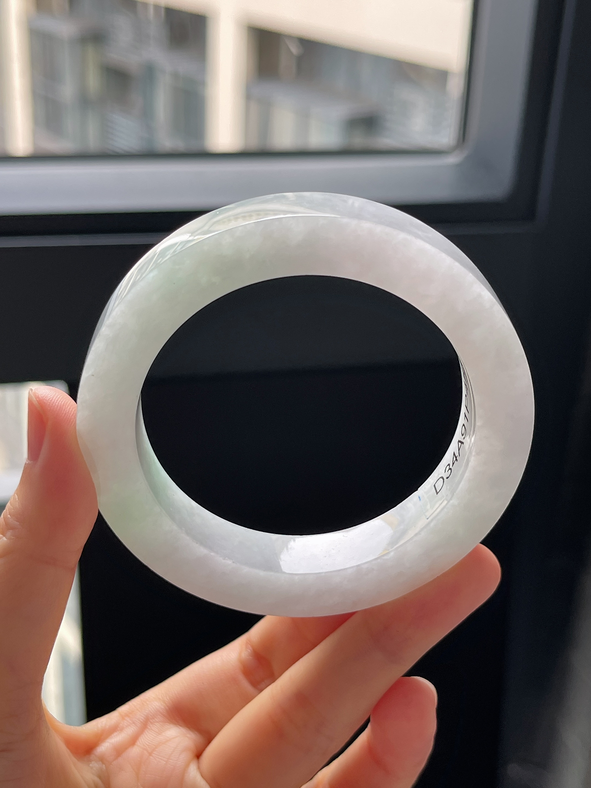 翡翠镯饼，⭕️正圈最大做58，最小做54.8