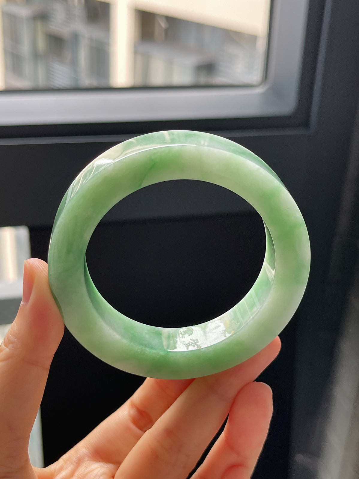翡翠镯饼，⭕️正圈最大做54，最小做51.5