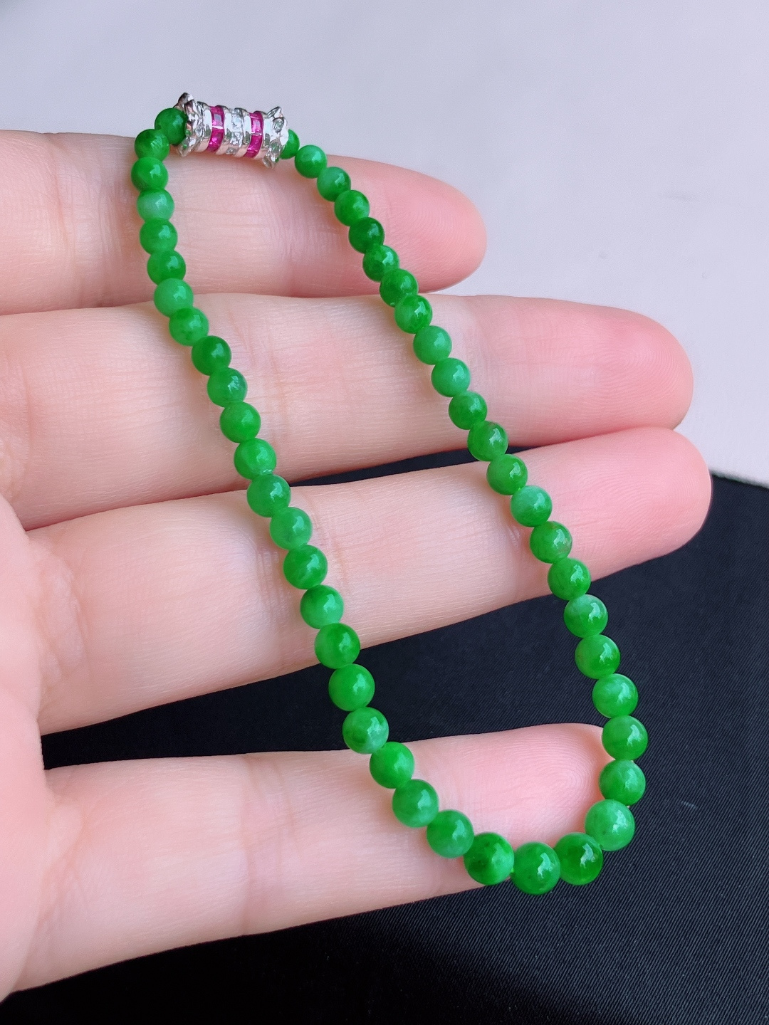 ️，翠绿手链，色美清爽，尺寸4.5/自然光实拍