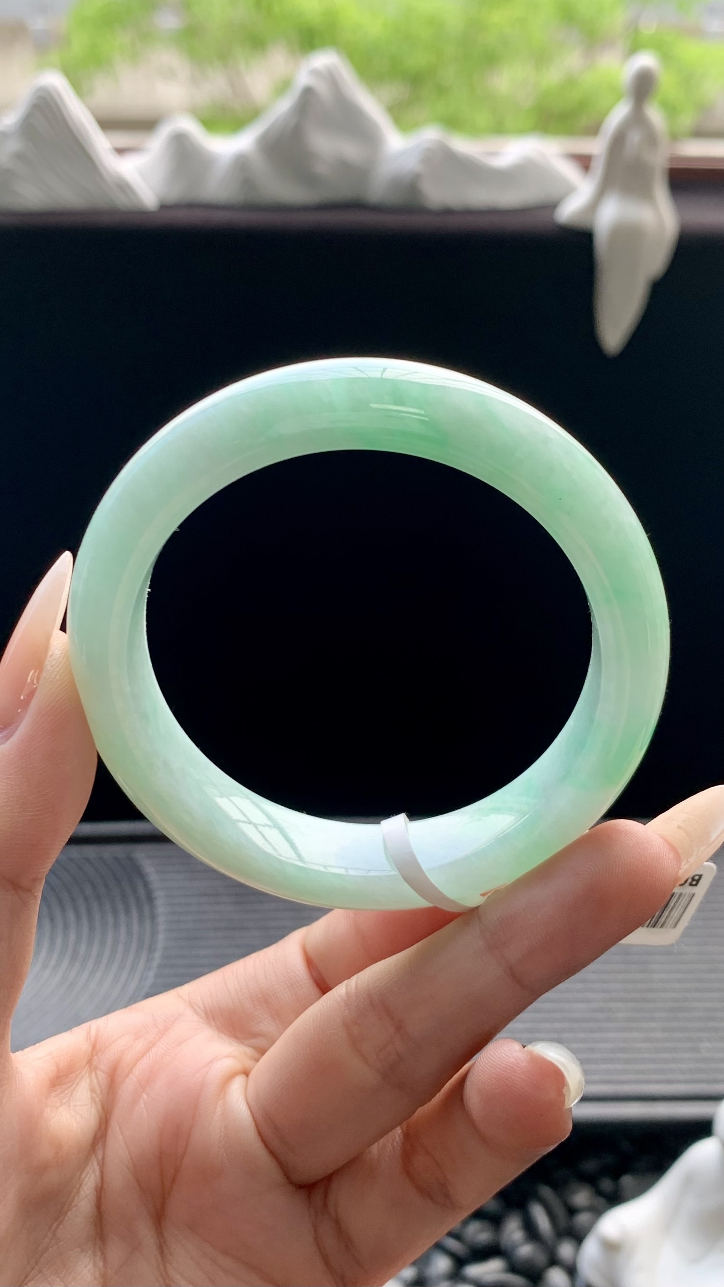 飘绿正圈手镯成品 B0904-246 尺寸：53-12-8