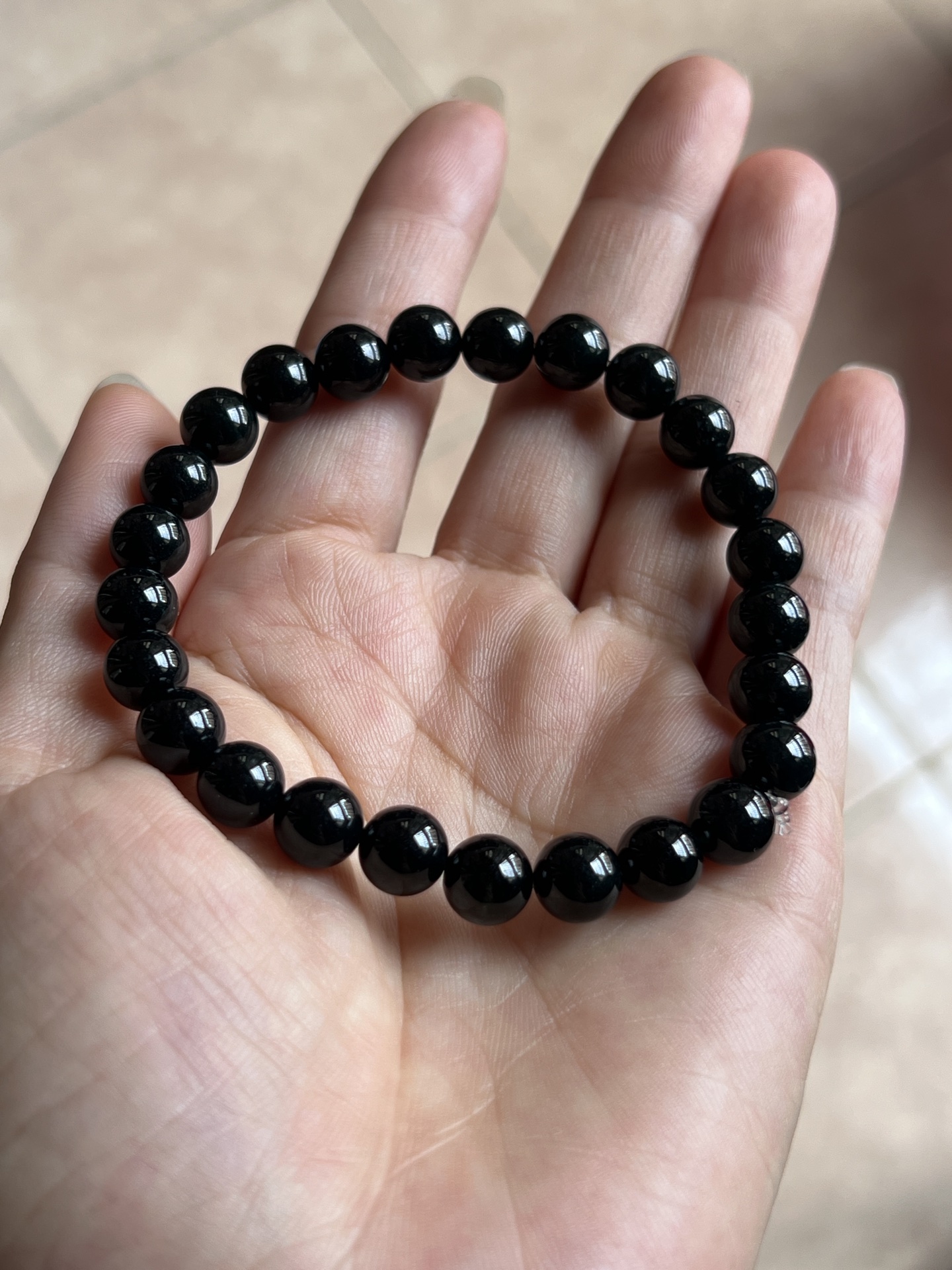 ️ 9.20 精品3号墨翠手链8mm 极黑油亮 质地细腻水头好 灯照透翠绿