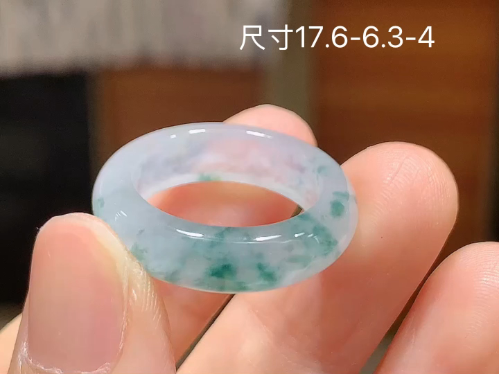️冰飘花戒圈，无裂，尺寸，17.6-6.3-4
