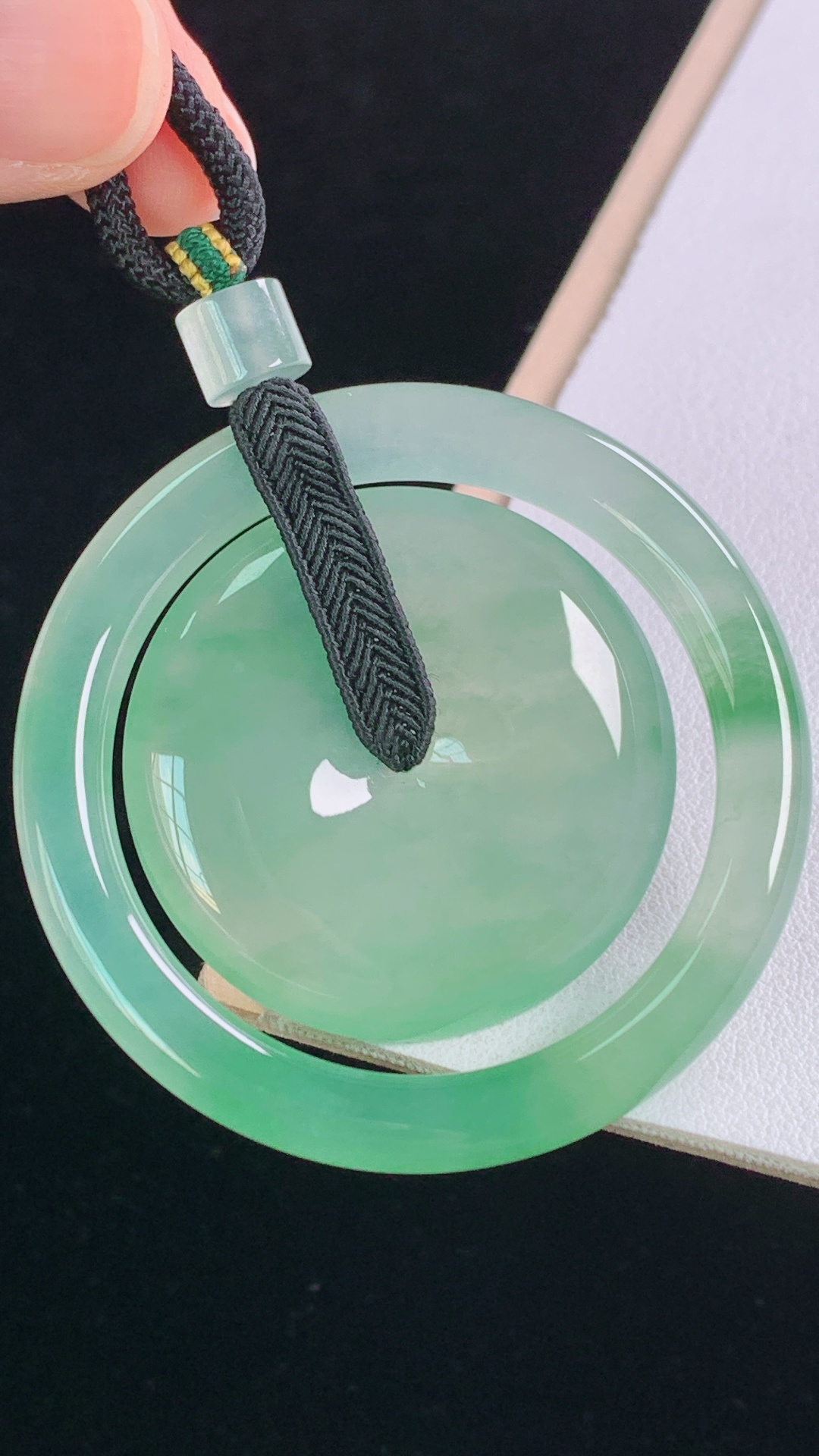 ️高品质 冰晴平安扣 种色兼备，水润清透，无裂，尺寸:50.5-5.8mm 18