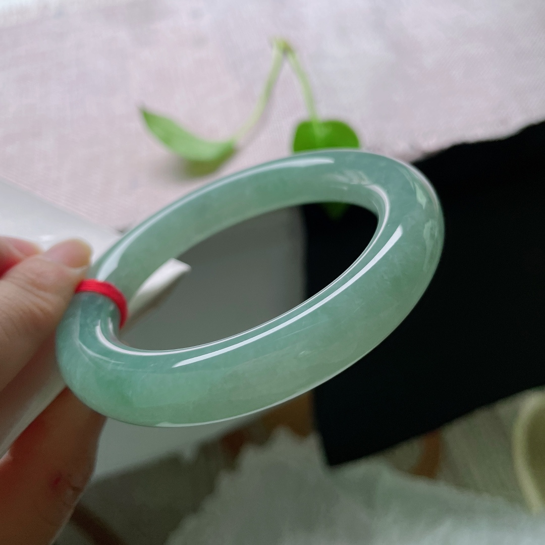 57.1/12.1，满绿圆条，珠光宝气，圆润，种老，富贵显荣，纸醉金迷，无裂，ss59710a