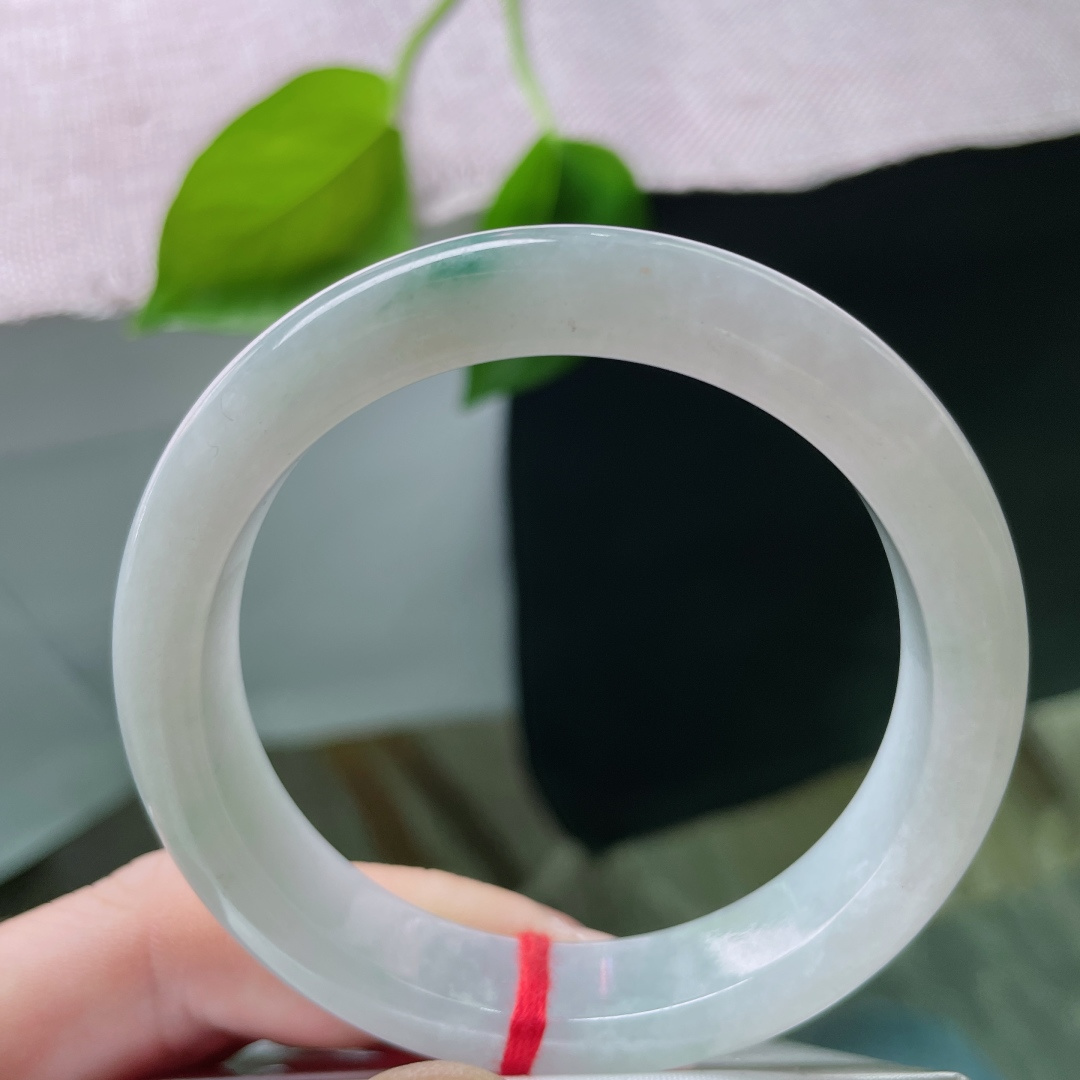 54.7/11.9/8.2飘花正圈，冰润细腻，种水好，清新简约，晶体，ss59758a