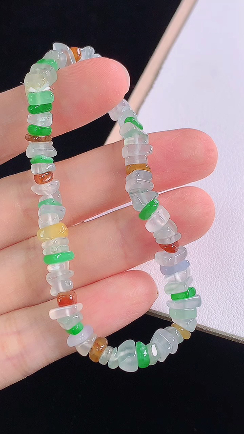️多彩原石手链，尺寸:6.7-4.5-2.8mm 18