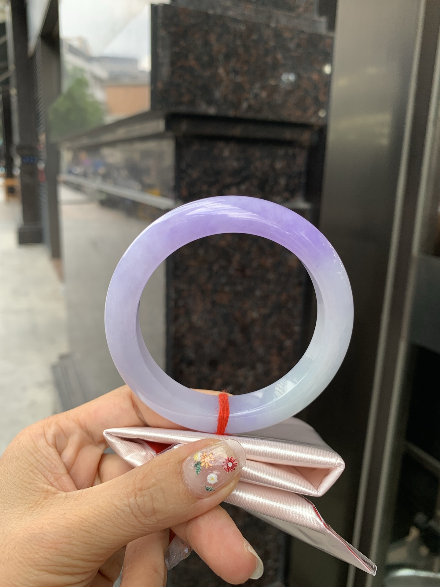 浓紫春彩正圈 60-9.9-12.7 0522-N792 打灯细纹，烟雨入春俏，彩祥出云端，一抹淡果