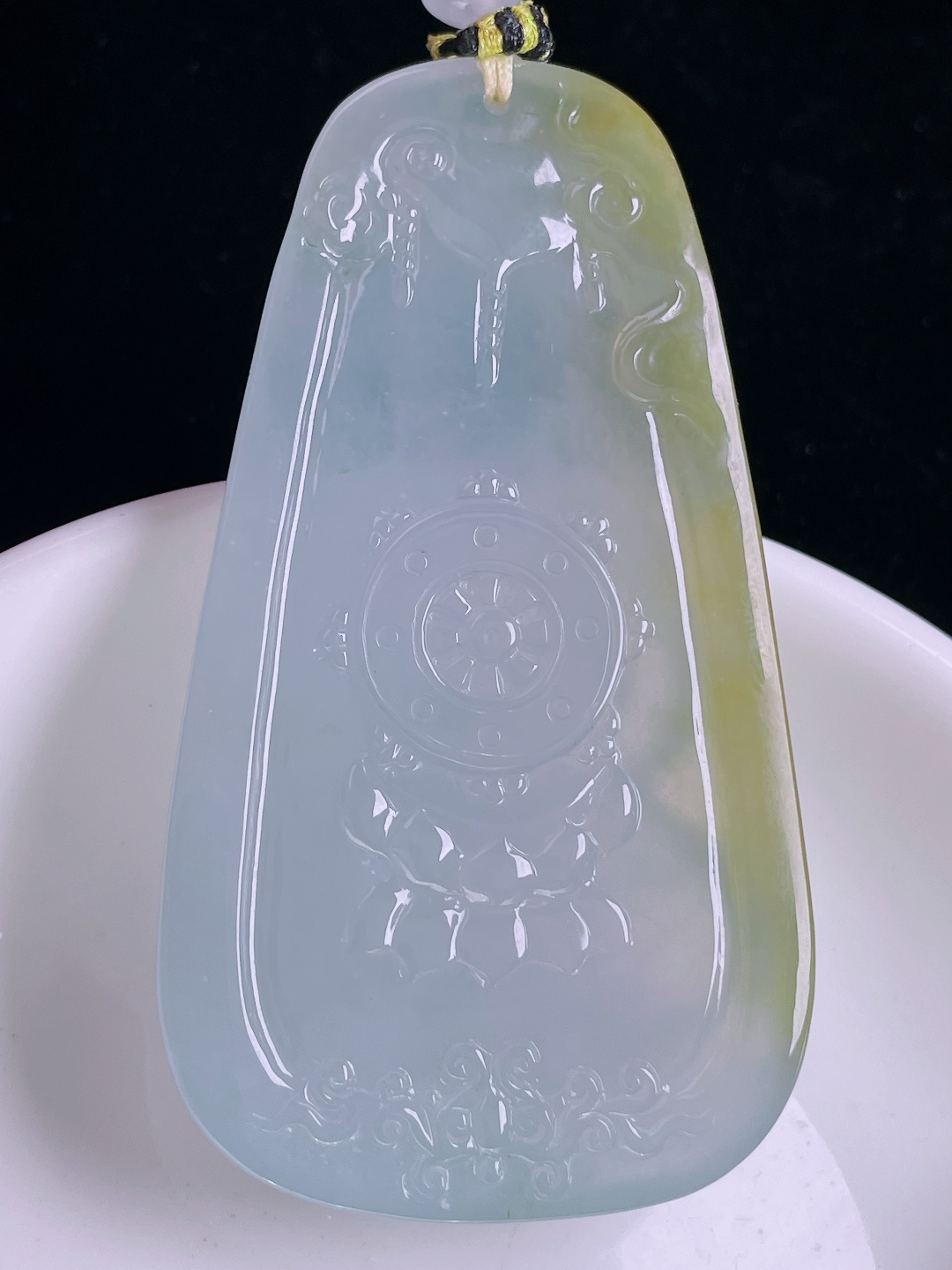 ️冰黄大日如来阿弥陀佛，老种起光，细底通透，尺寸：67.5/38/10mm0922