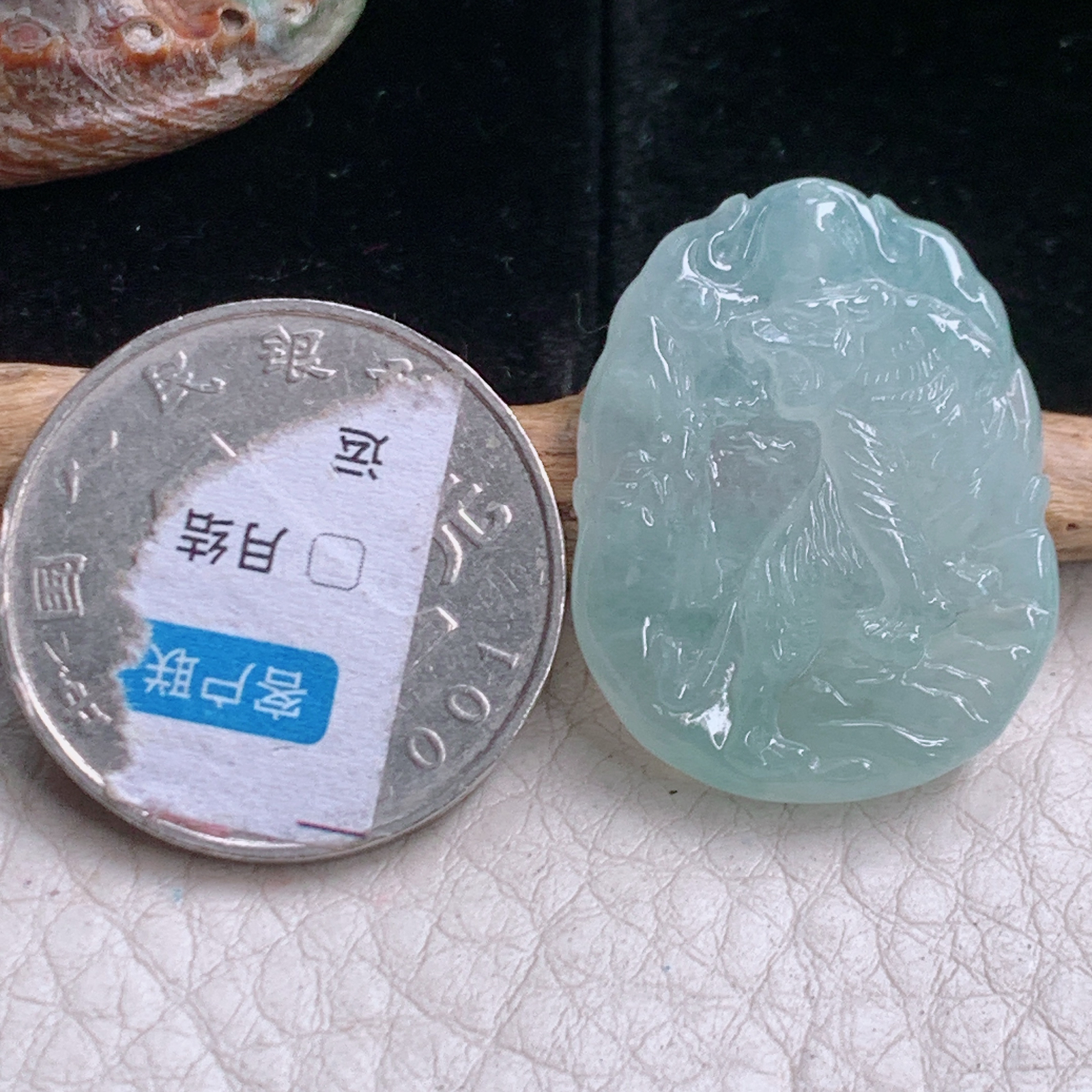 ktj实拍27.6*21.5*4.8缅甸翡翠精雕高品质冰晴上山虎 生肖虎玉吊坠