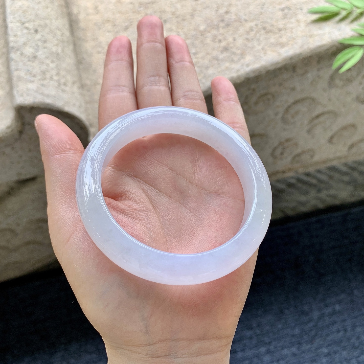 正圈58 59 圈口59.6/12/9 编码Q5092319 冰糯粉紫，水润，种老，细腻，无裂