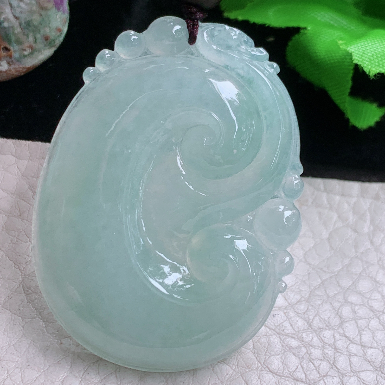 zen实拍51*38.8*6缅甸翡翠a货精雕饱满冰晴大如意玉挂件 毛衣坠