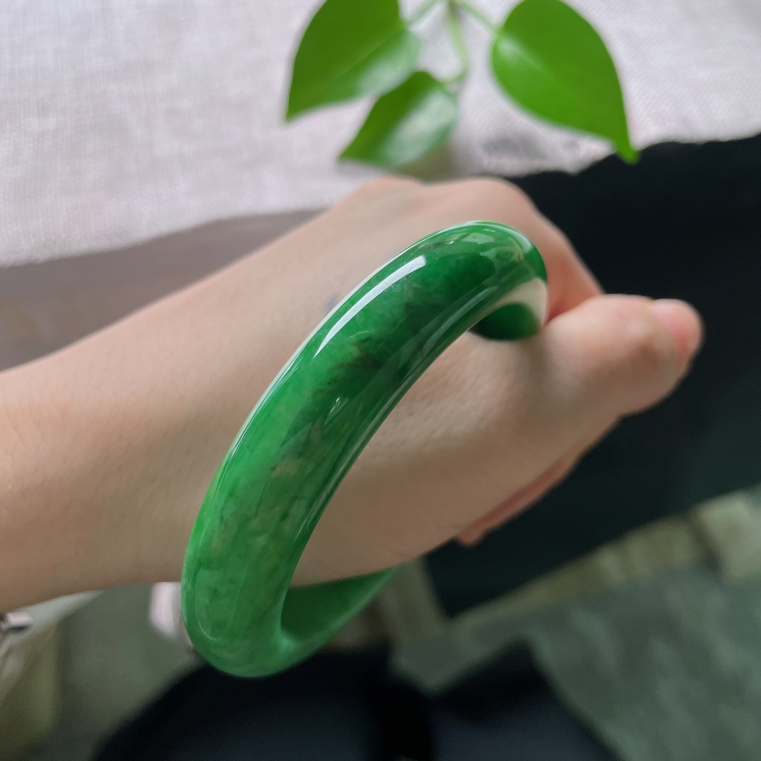 56.3/12.7/8.5，绿底正圈，满色，青春靓丽，古色古香，韵味十足，皮纹，ss59311a