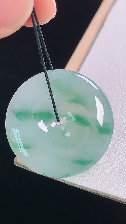 ️冰飘花平安扣，无裂，尺寸:28.2-5.2mm