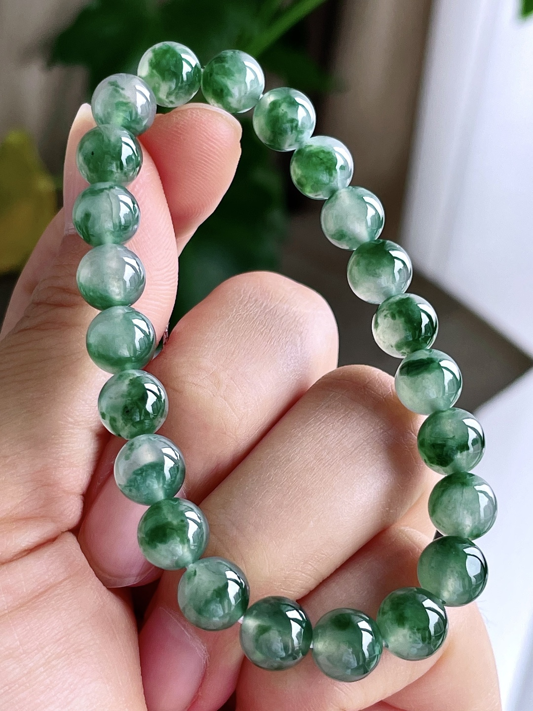【珠子】冰飘绿花手串圆珠珠子手串 【说明】缅甸 性比高 飘花 【尺寸】8mm 【重量】20克