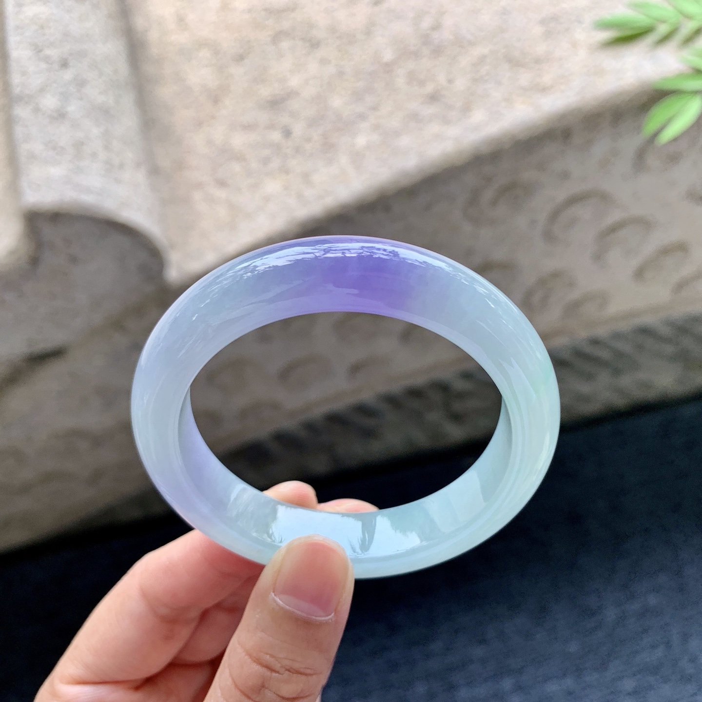 正圈50 51 圈口51/11.6/8.1 编码G7092346 冰糯春彩，水润，种老，细腻，无裂