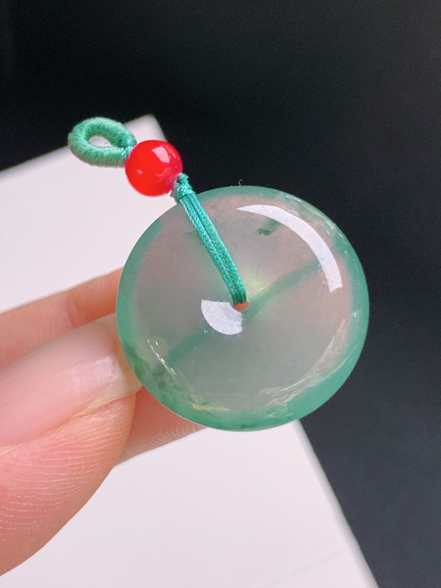️ 冰种飘花平安扣，冰润通透，红珠点缀，寓意平安顺遂 裸石19.8-5.5 49