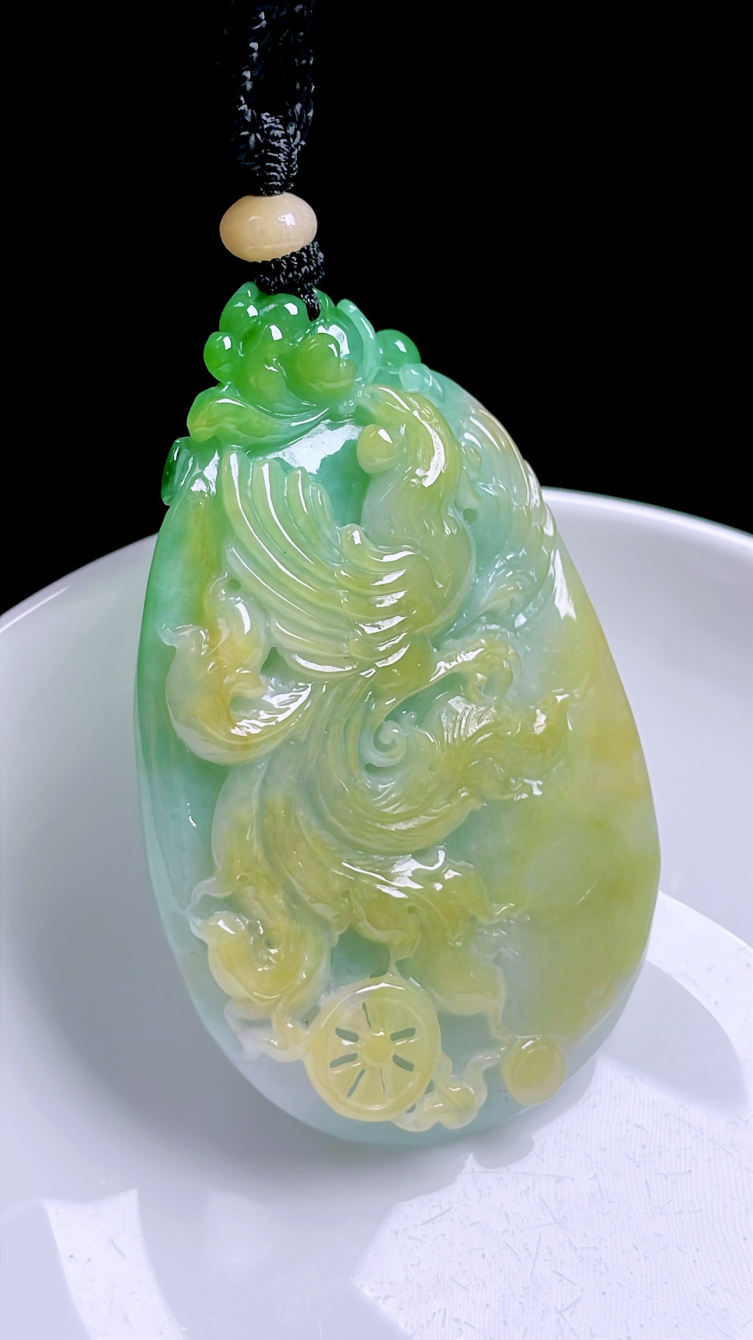 ️ 冰三彩凤穿牡丹 色泽艳丽，种老水润 尺寸：63.8/40/9.8