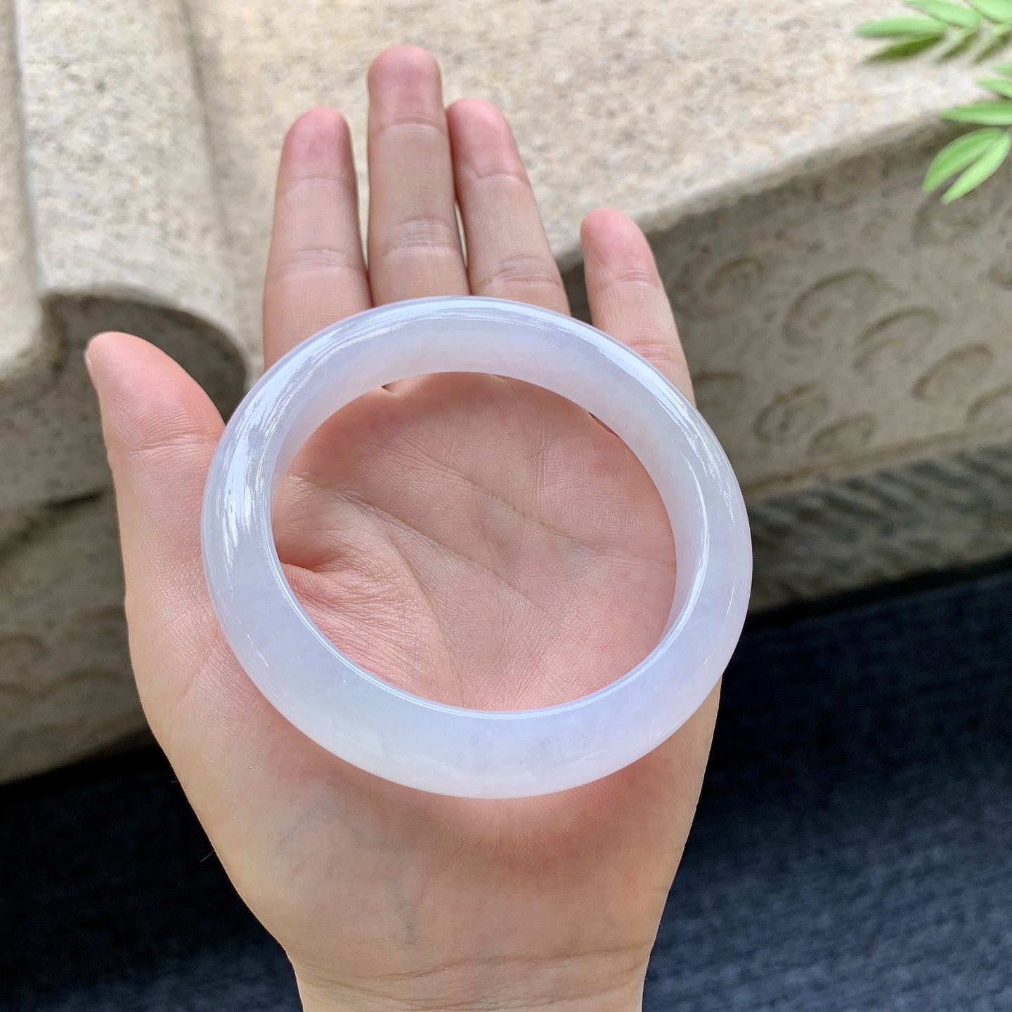 正圈58 59 圈口59.6/12/9 编码Q5092319 冰糯粉紫，水润，种老，细腻，无裂
