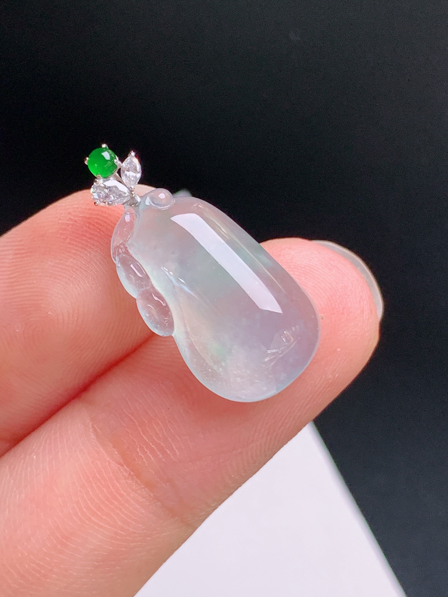 ️ 冰种福瓜吊坠，清透起光，绿蛋点缀，寓意福气绵延 裸石17.9-10.7-4.9 整体23.2 