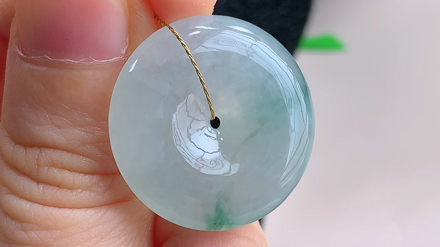 ️ 平安扣，无裂，尺寸24.5-6.0mm，包A附证书0999