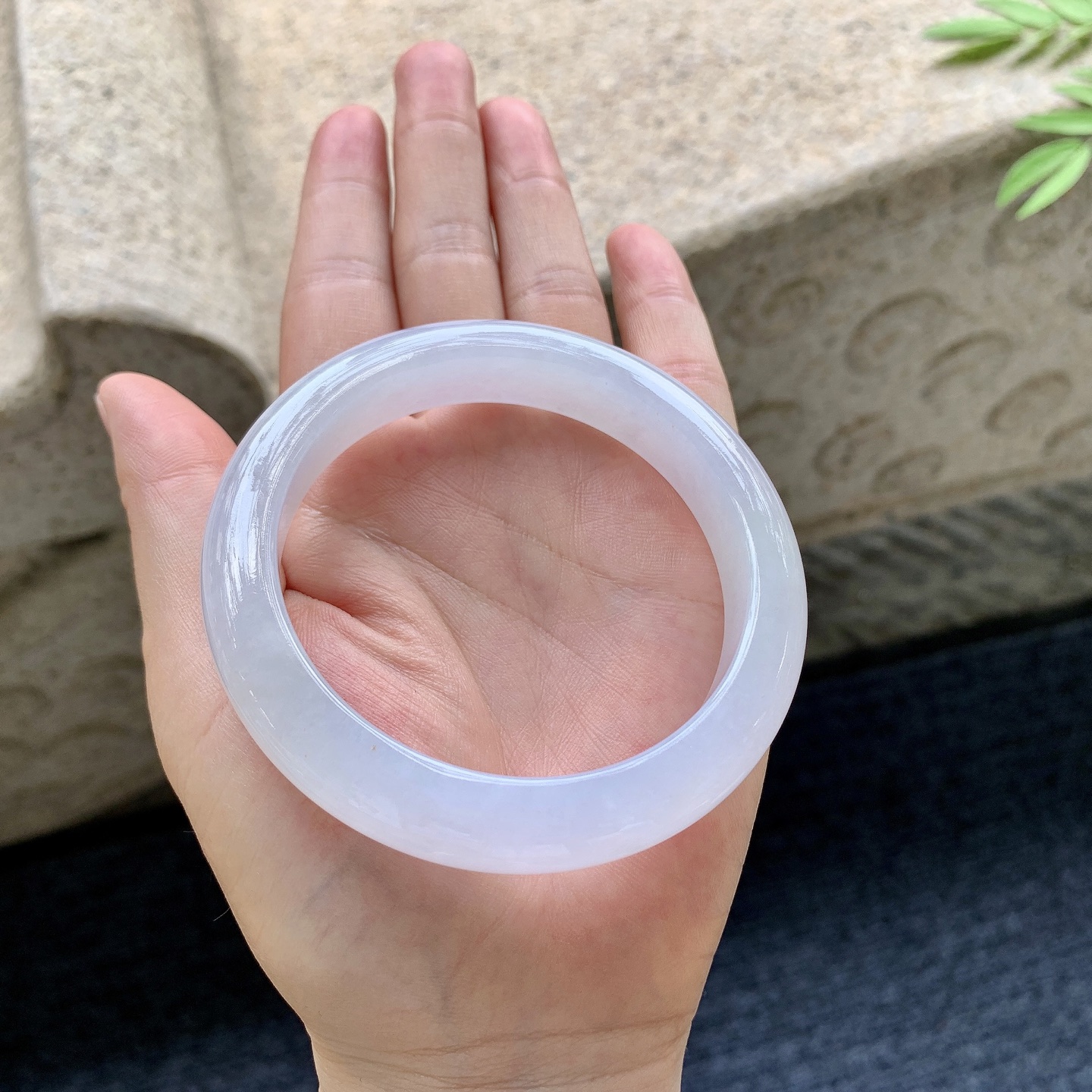 正圈58 59 圈口59.6/12/9 编码Q5092319 冰糯粉紫，水润，种老，细腻，无裂
