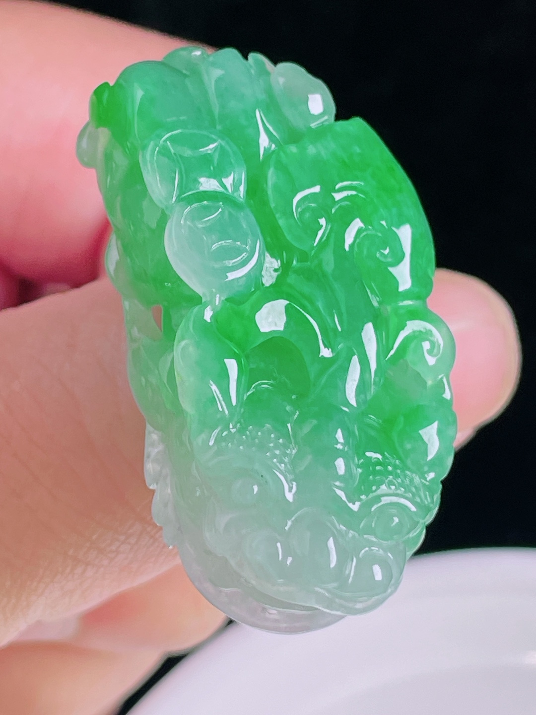 ️冰绿貔貅，老种起光，细底通透，尺寸：43.4/23.3/12.3mm0922