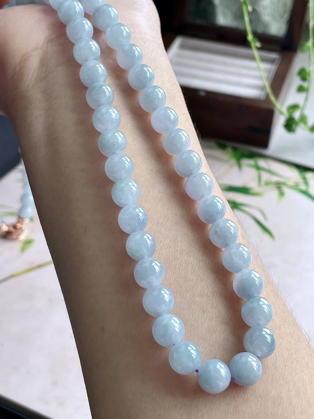 【珠子】珠链圆珠珠子珠链 【说明】缅甸 性比高 【尺寸】7.9mm，35cm 【重量】76.7克