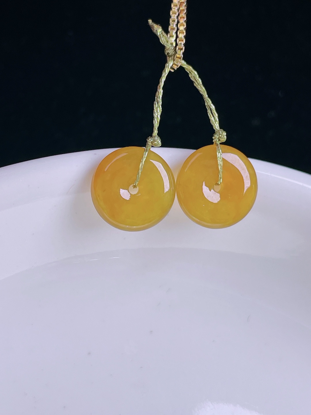 ️冰黄耳坠，老种起光，细底通透，尺寸：9.5/3mm0922