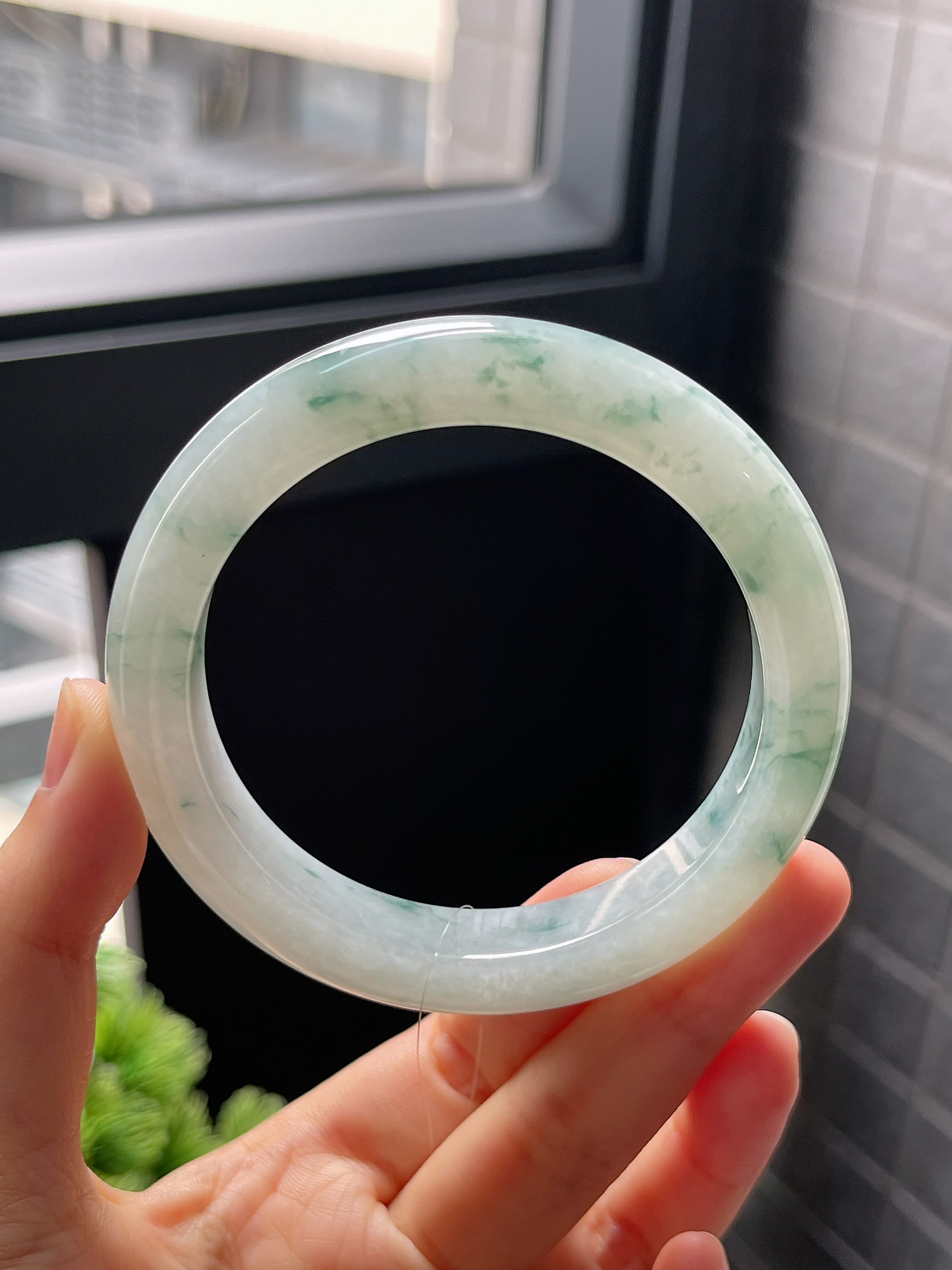 正圈58圈口，翡翠冰糯种飘花手镯