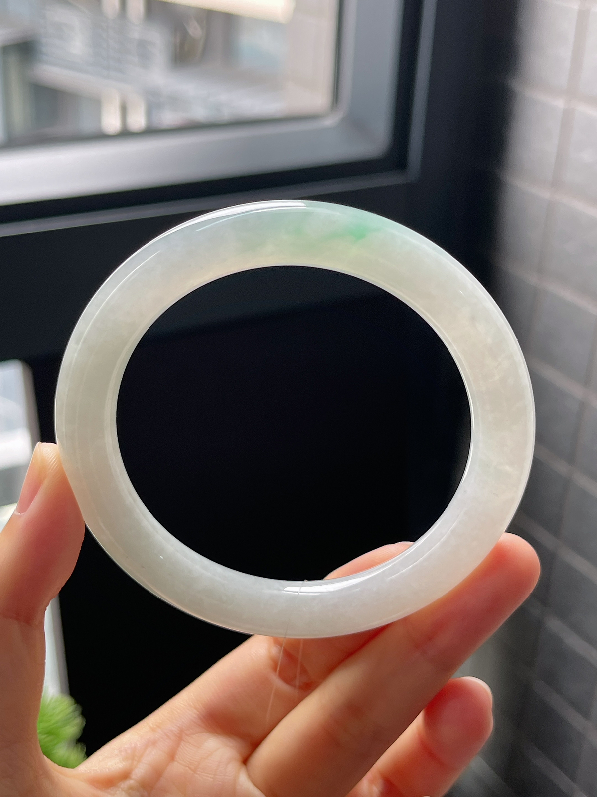 圆镯57圈口，翡翠冰糯种飘花手镯