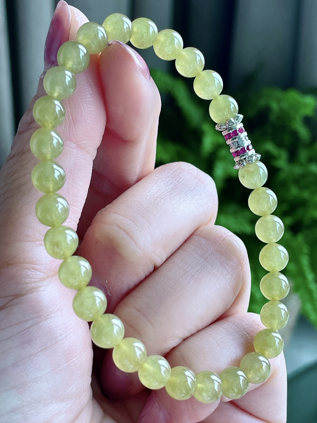 【珠子】冰黄翡手串圆珠珠子手串 【说明】缅甸 性比高 【尺寸】6.2mm 【重量】14.7克