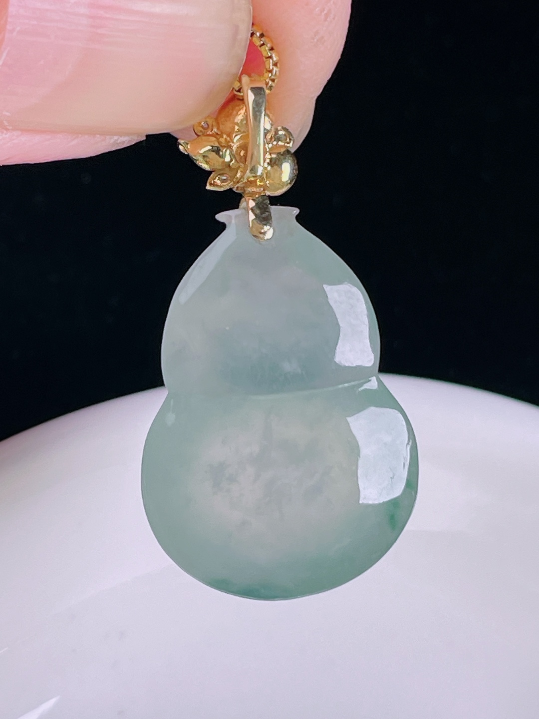 ️冰种葫芦，18k镶嵌，老种起光，细底通透，尺寸：33裸石24.8/17.7/9mm0922