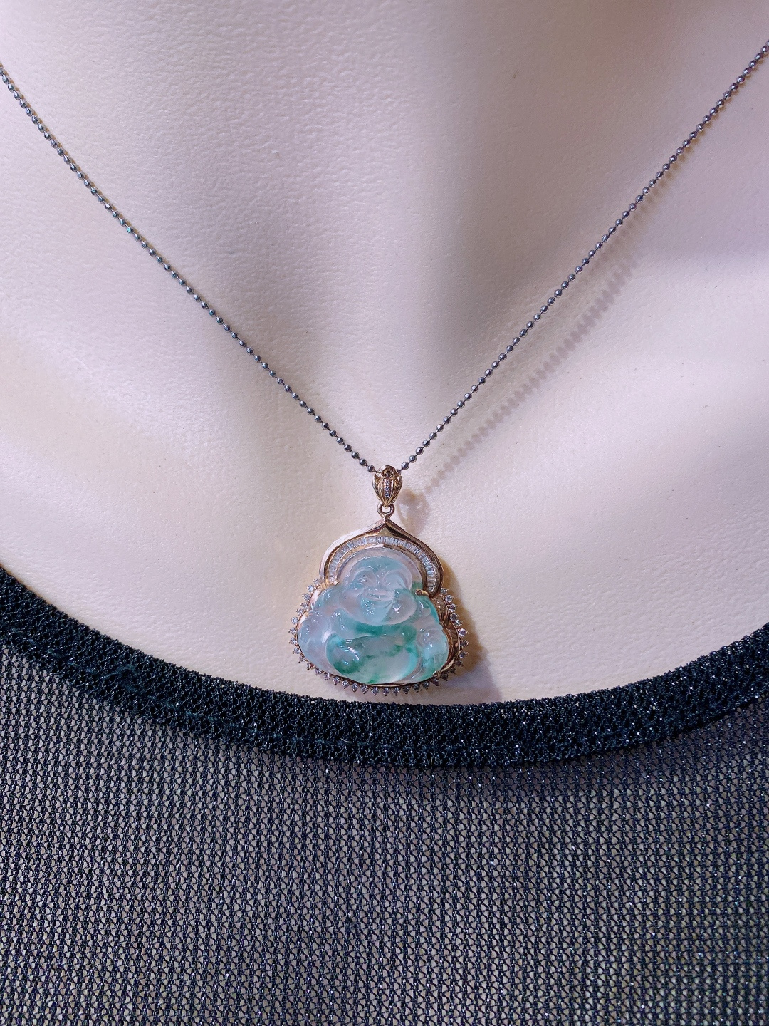 ️高冰飘花佛公吊坠，晶莹剔透，新颖时尚，无裂，19.6-22-6