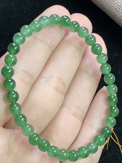 冰绿玉珠手串，尺寸5.2mm，j22lyg