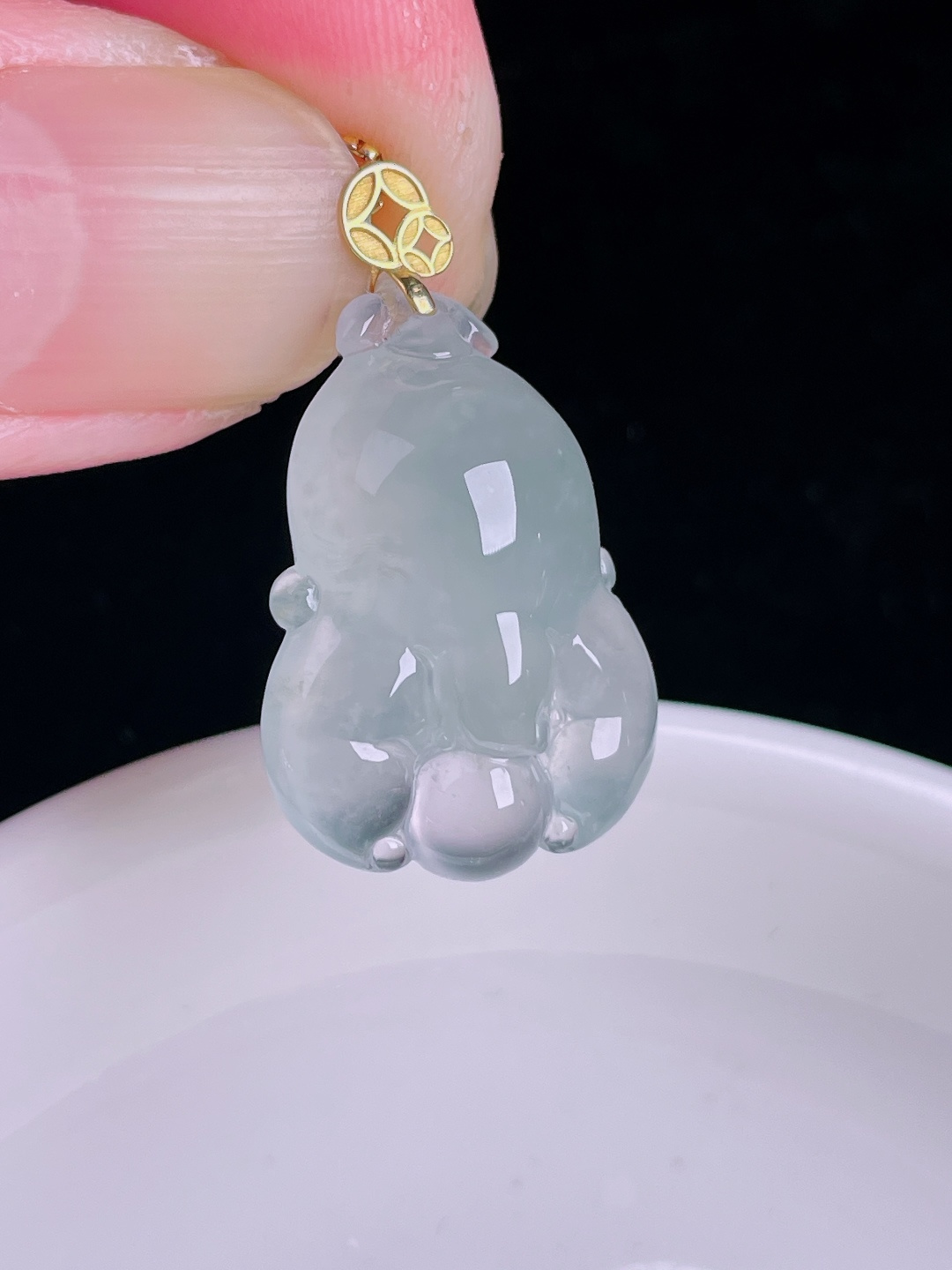 ️，佛手瓜，18k镶嵌，老种起光，细底通透，尺寸：29.4裸石24/17.6/8.4mm0922