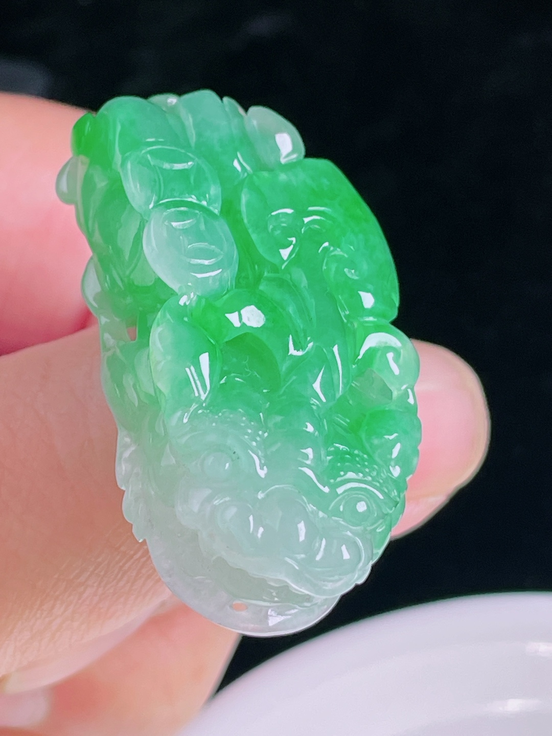 ️冰绿貔貅，老种起光，细底通透，尺寸：43.4/23.3/12.3mm0922