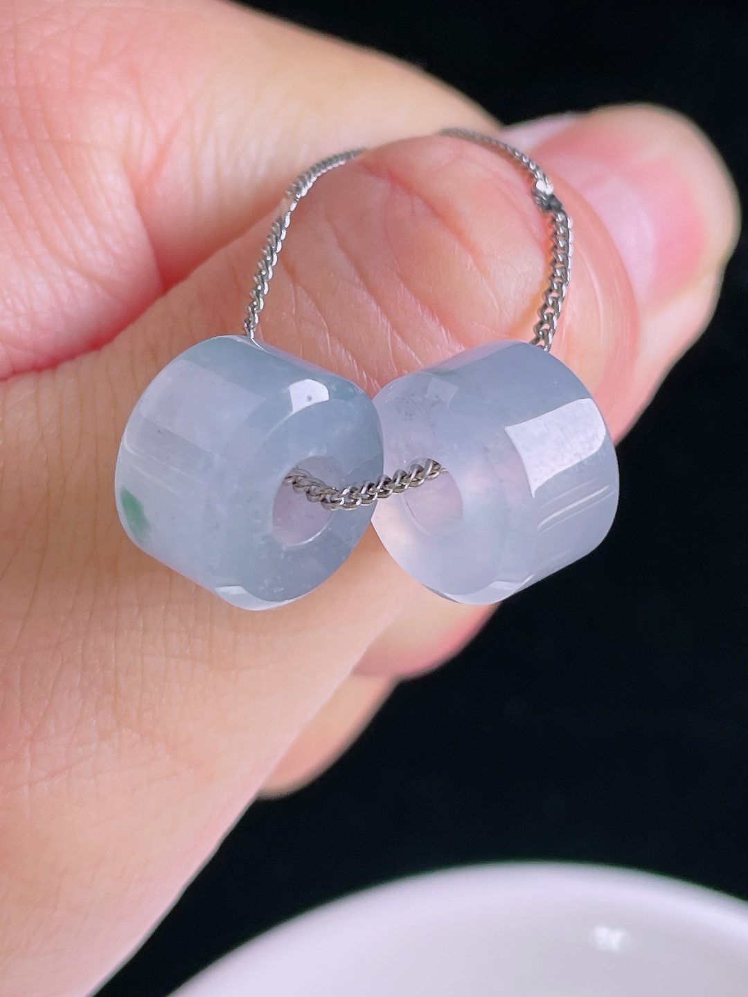 ️一个，冰紫路路通，老种起光，细底通透，尺寸：12.6/8mm0922