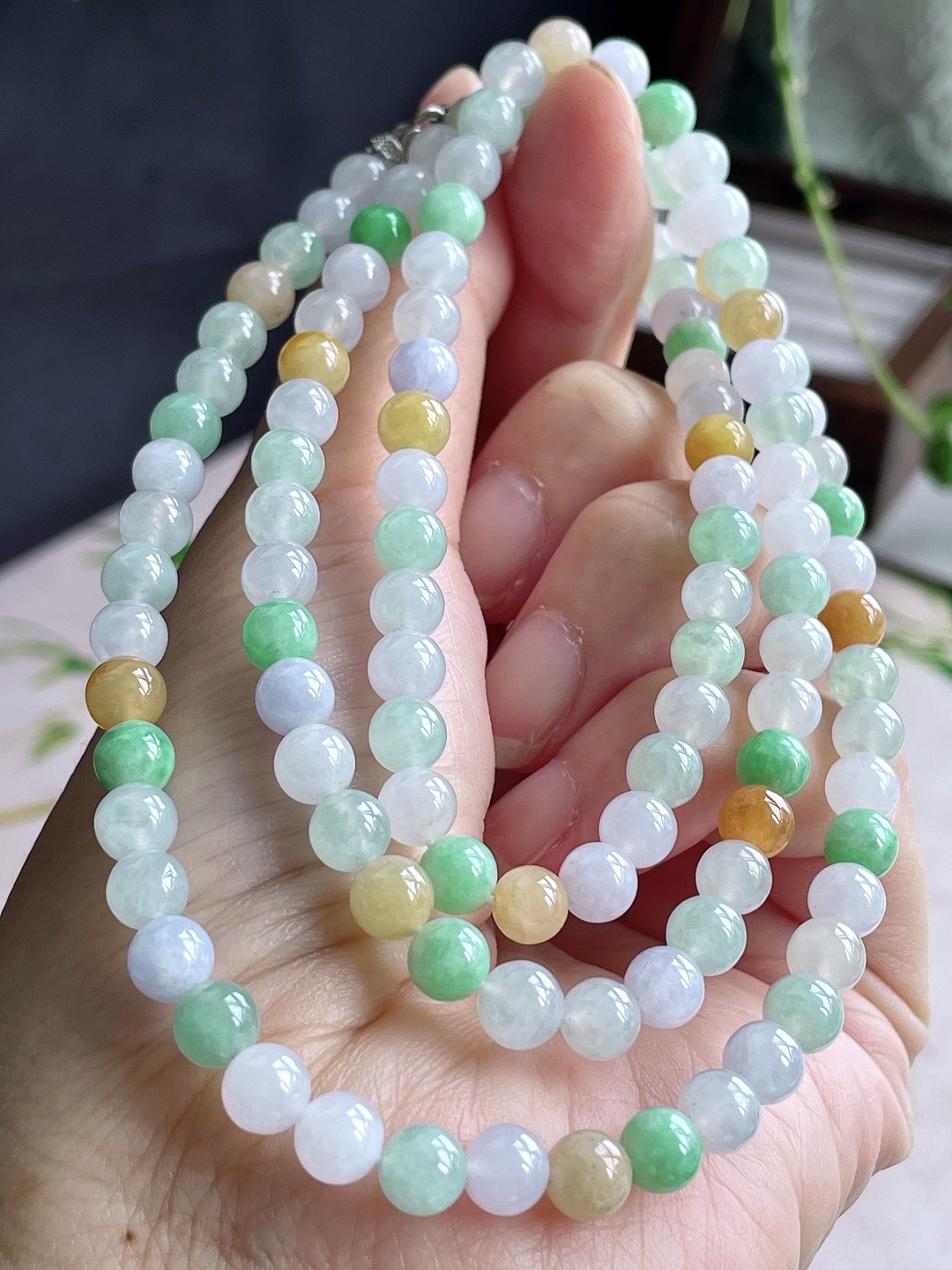 【珠子】冰多宝多彩珠链圆珠珠子珠链 【说明】缅甸 性比高 【尺寸】5.8mm，34cm 【重量】4