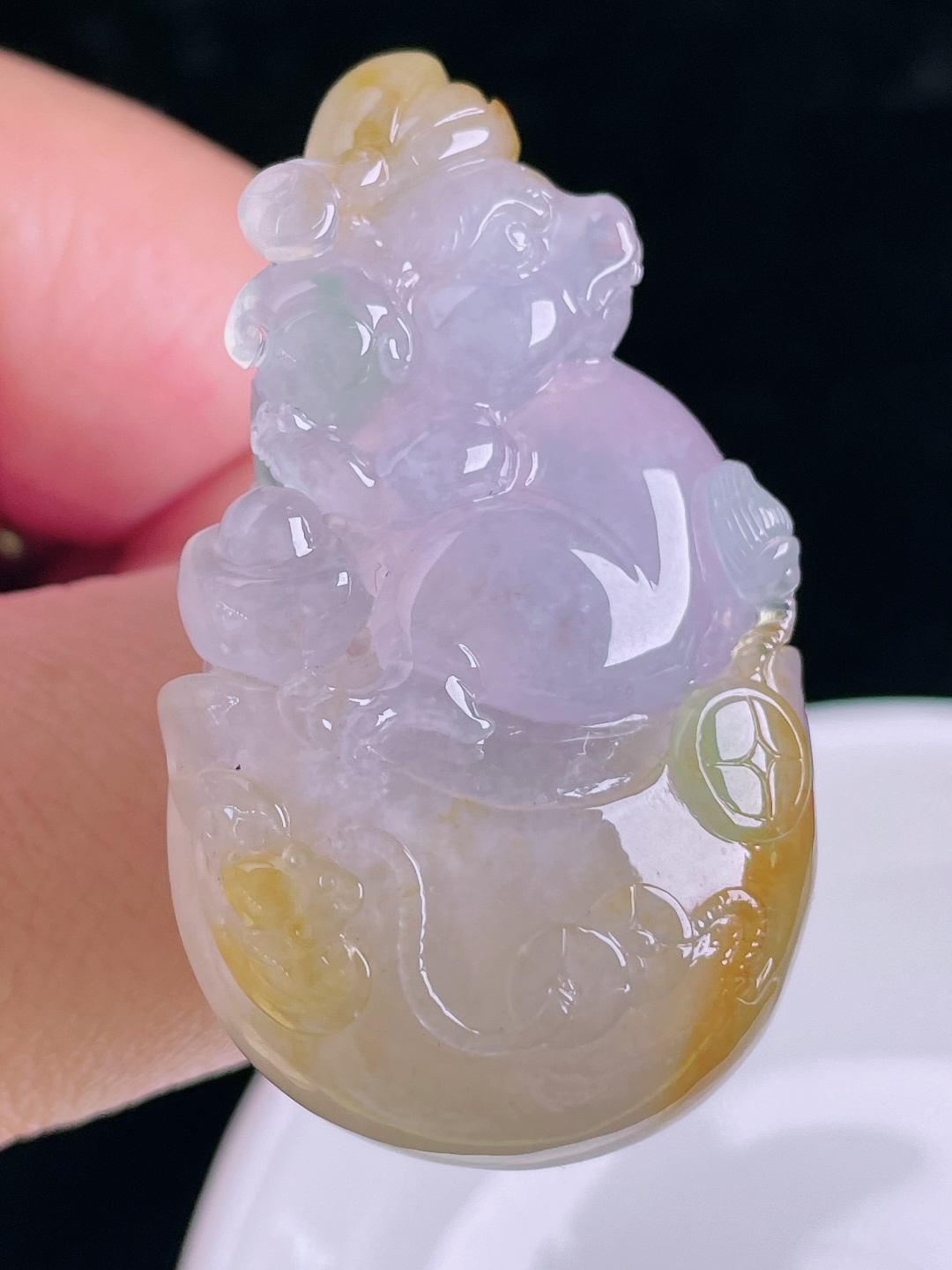 ️冰黄发财猪，老种起光，细底通透，尺寸：48.4/28.7/12mm0922