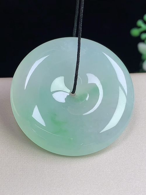 冰飘绿平安扣，无裂，尺寸33.7-6.0mm，j23ytf